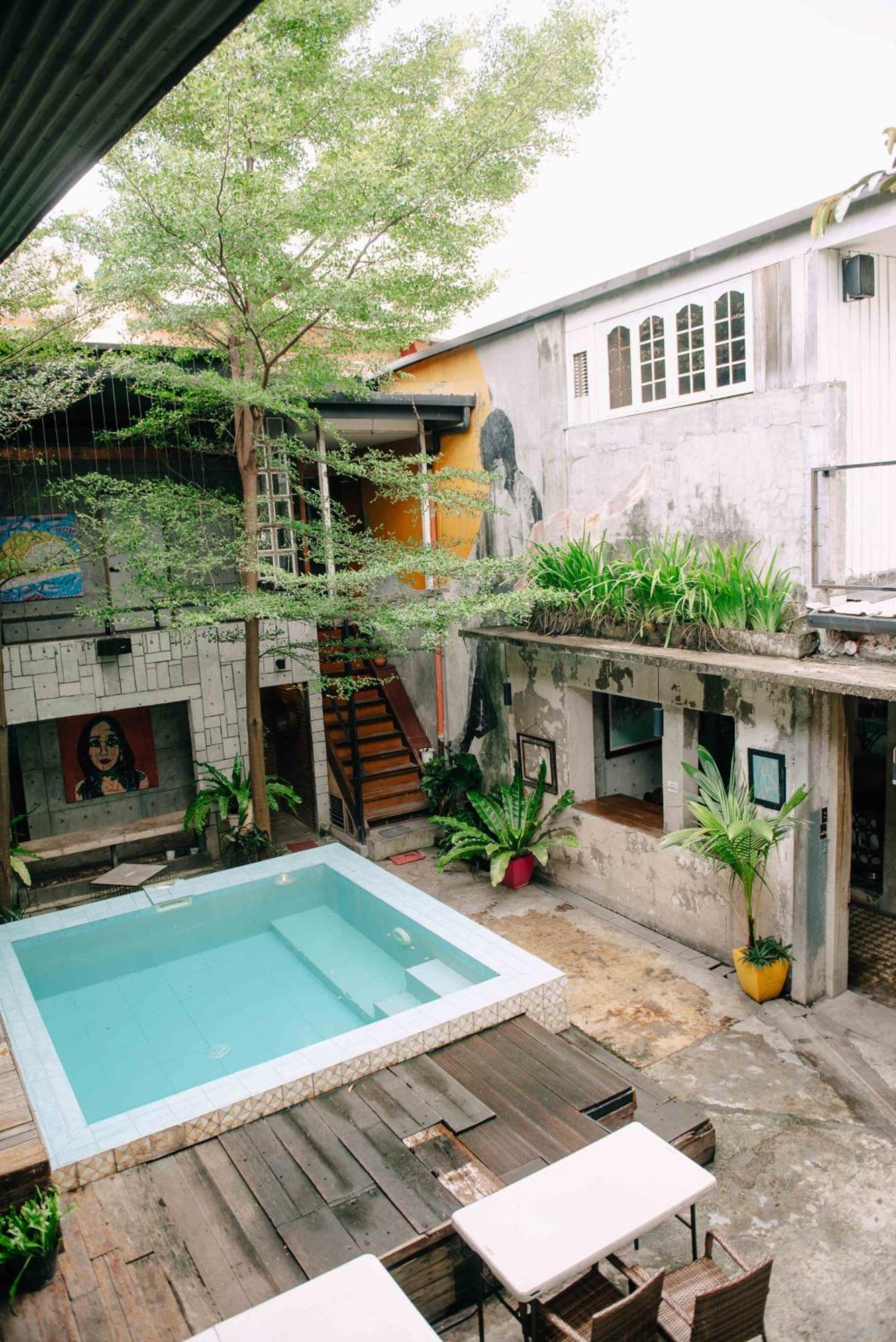 The Flying Fish Hostel Cebu Exterior photo